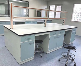 化(huà)學滴水架(jia)實驗室配(pei)件